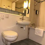 Campanile Hotel 3*