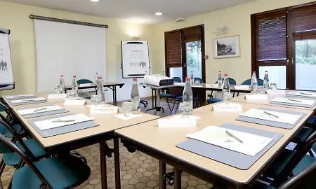 Campanile Charleville-Mézières