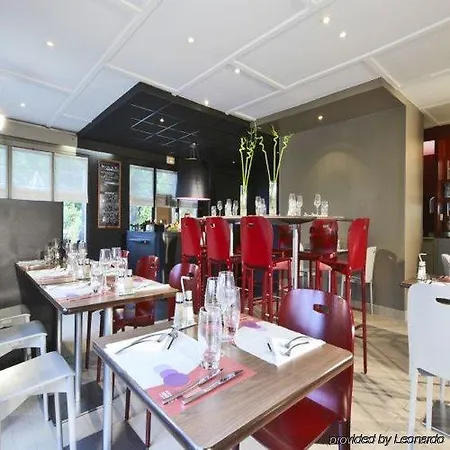 酒店 钟楼夏尔勒维勒梅兹耶尔酒店 Charleville-Mézières