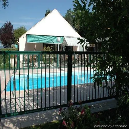 Campanile ホテル 3*